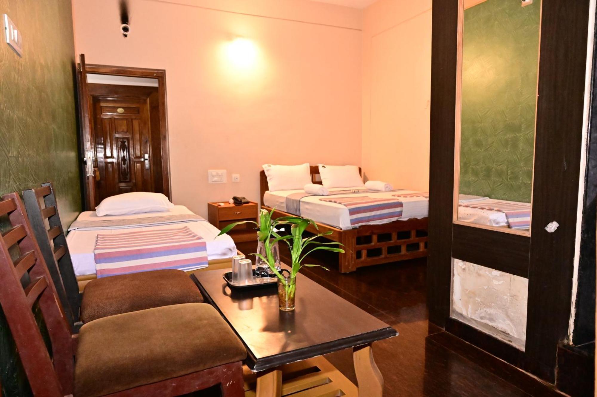 Jaya Paradise Māvalli Dış mekan fotoğraf